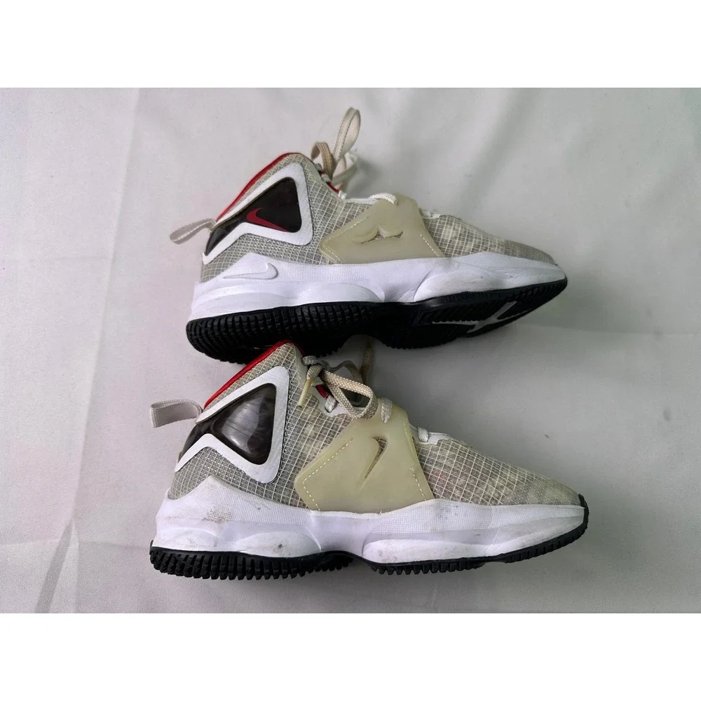 Nike LeBron 19 Sketch PS White Red Black Basketball Shoes‎ DD0421-101 Kids 1.5Y
