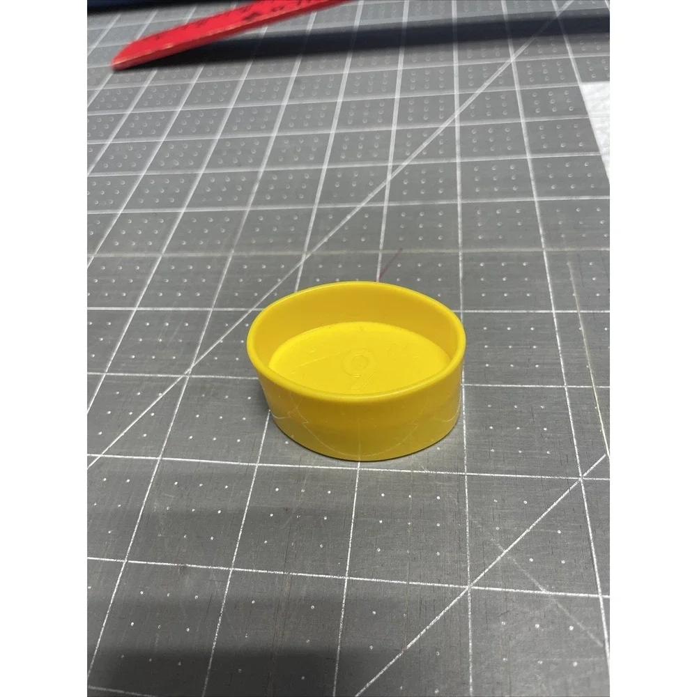 Tupperware TUPPERTOYS Shape O Ball Sorter Toy Replacement‎ Piece NINE #9 OVAL