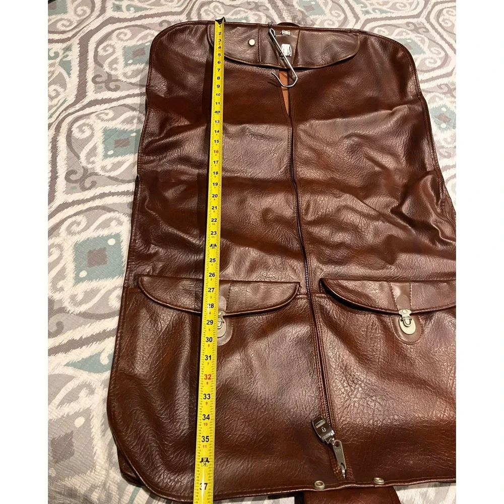 American Tourister please note