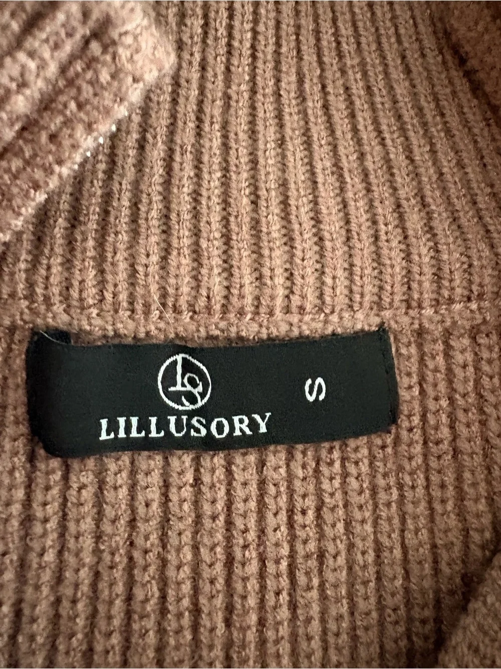 LILLUSORY cozy brown