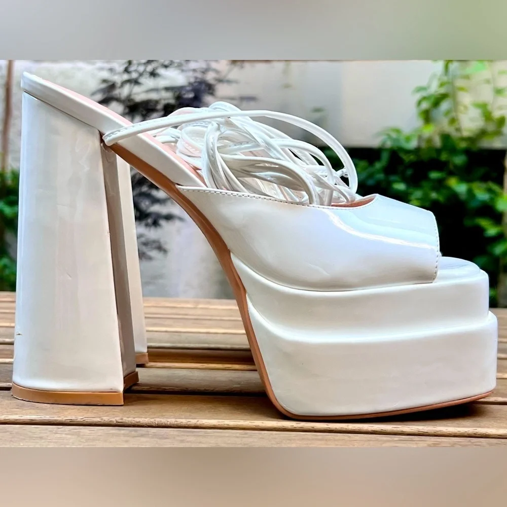 WET KISS Platform Gladiator Heels