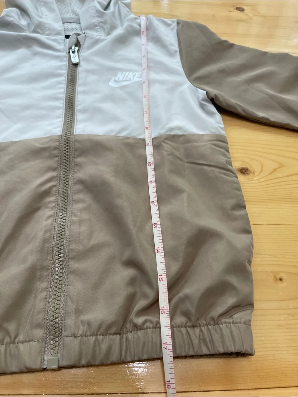 Nike or main cream