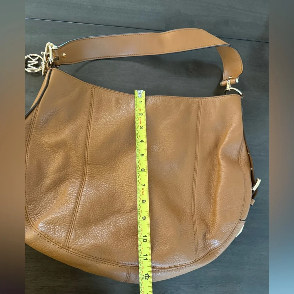 Michael Kors hobo tote luggage color Leather Shoulder Bag