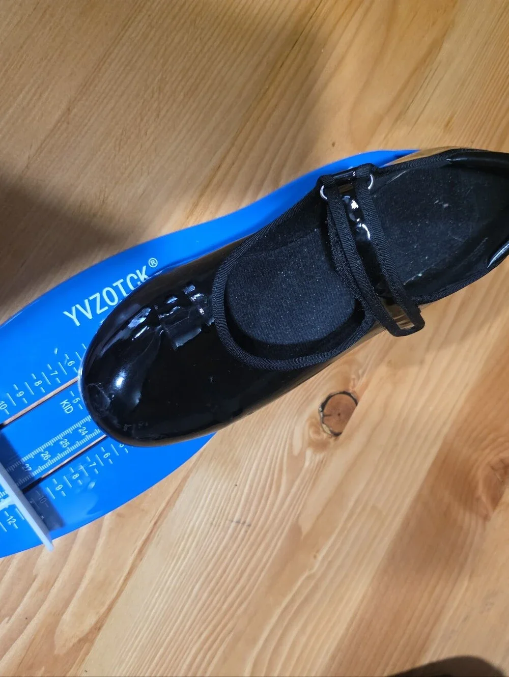 Girls Black Patent Mary Jane Shoes with Hook-and-Loop Strap - Size 5