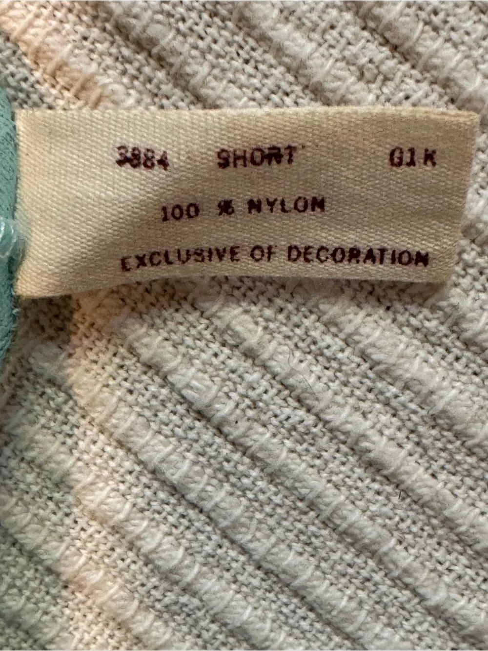 Henson Kickernick sheer light