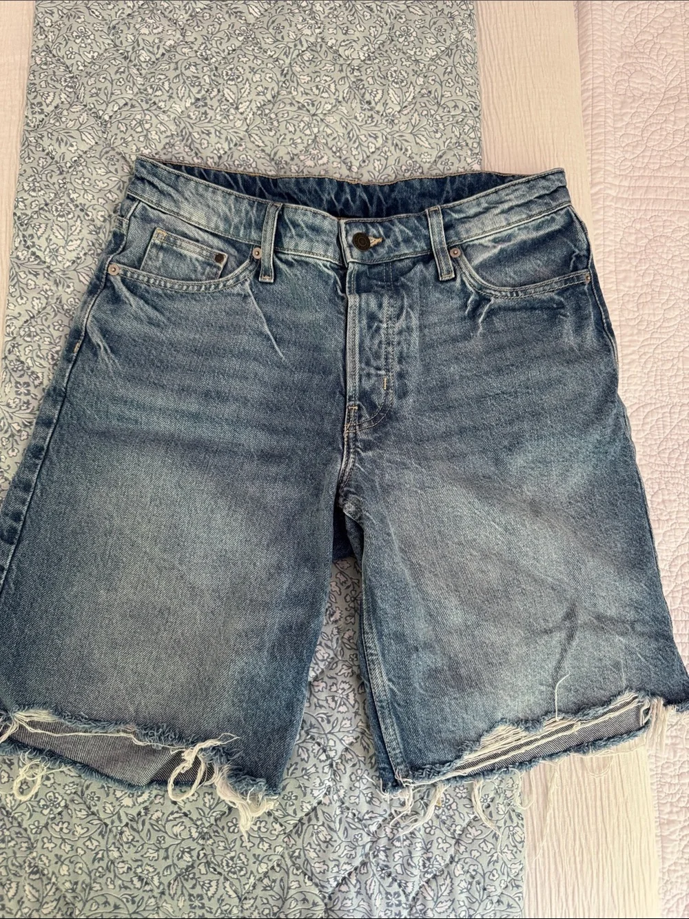 H&M Baggy Bermuda Shorts Denim
