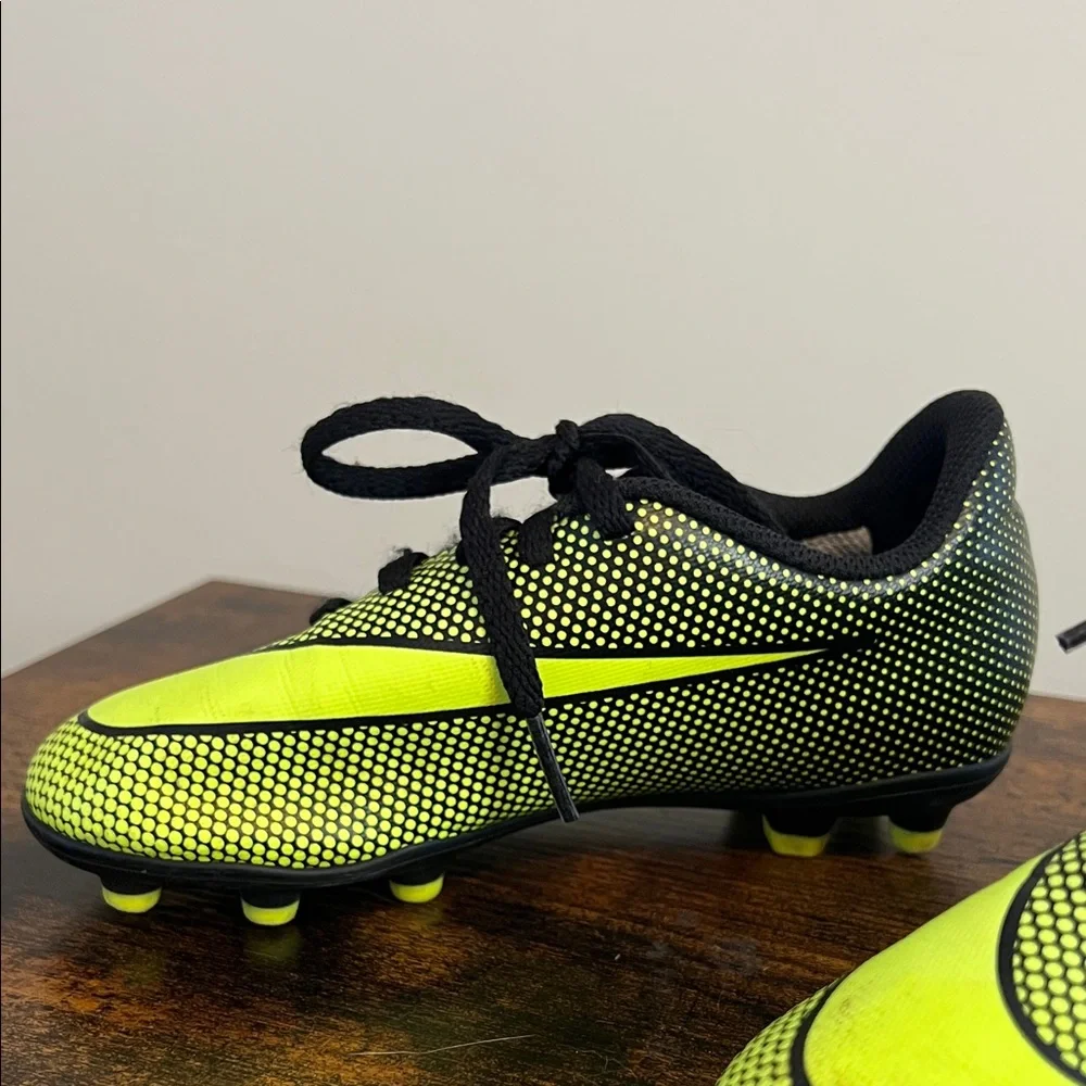 Nike bright neon