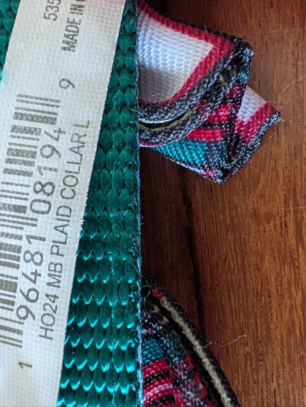 Maxbone Plaid Bow Tie Dog Collar Green Red Holiday Size Large