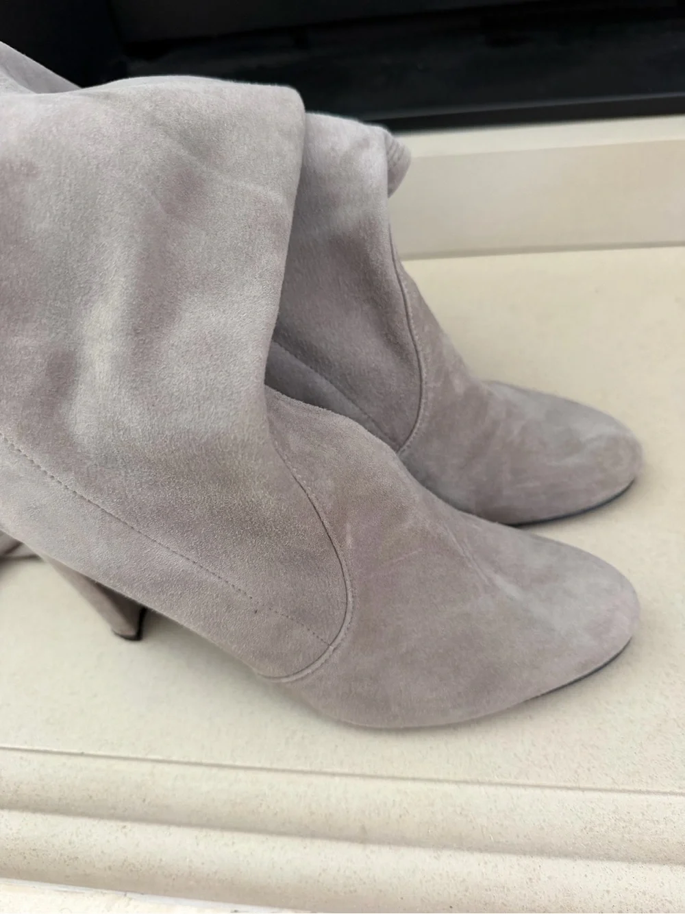 Stuart Weitzman elegant stuart
