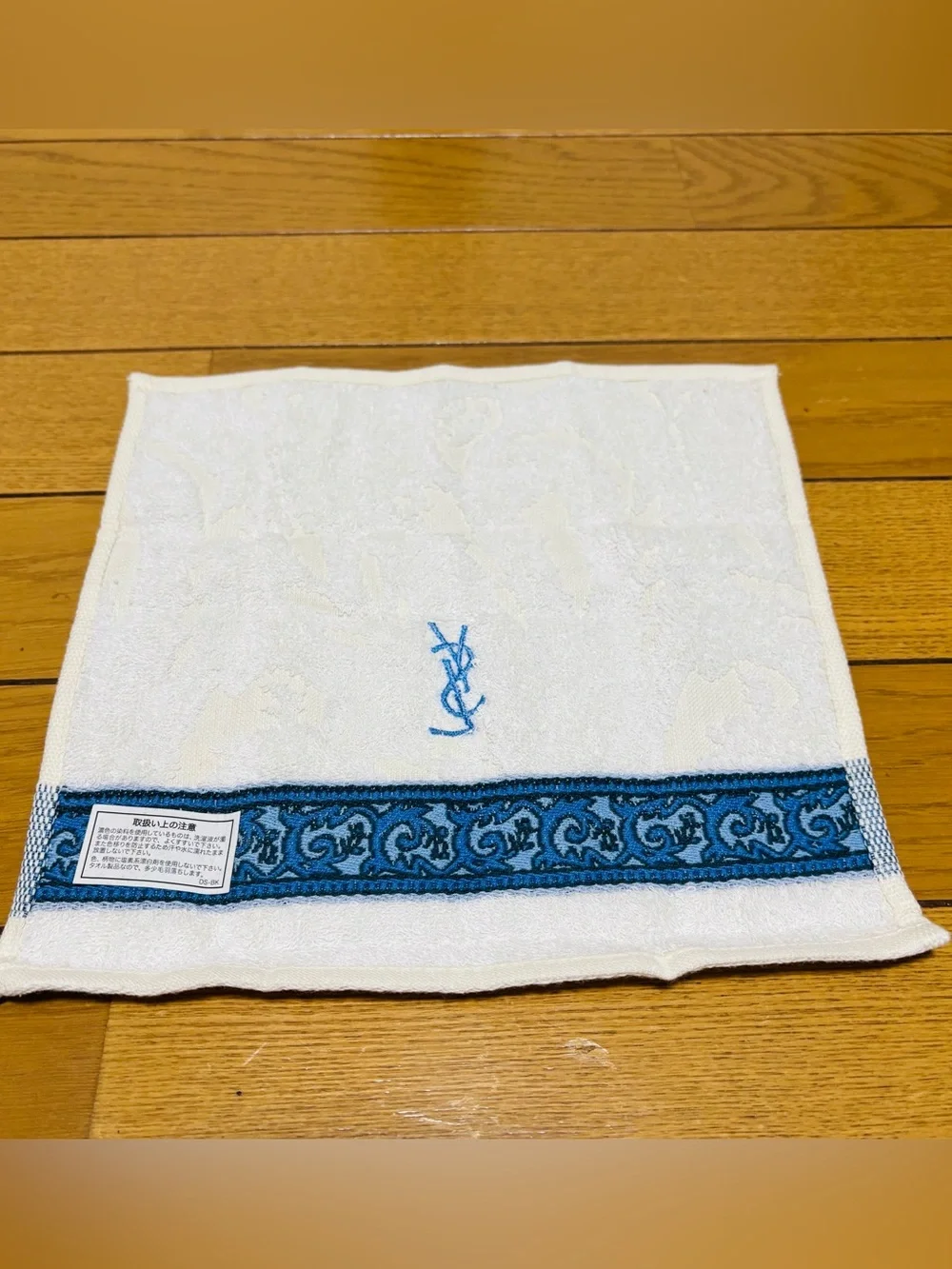 Yves Saint Laurent brand new