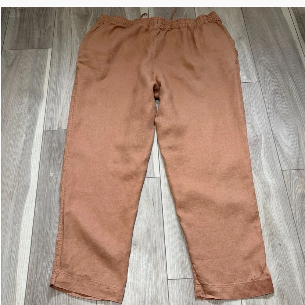 H&M terracotta laid