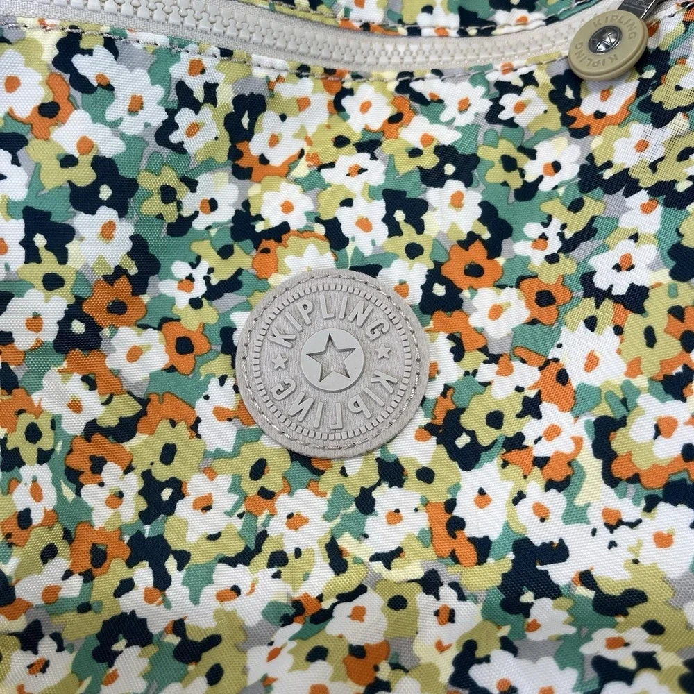 Kipling laptop computer