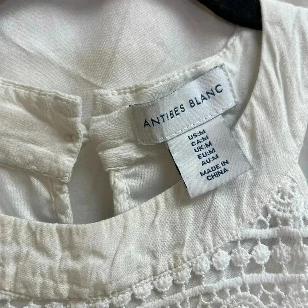 Antibes Blanc this antibes