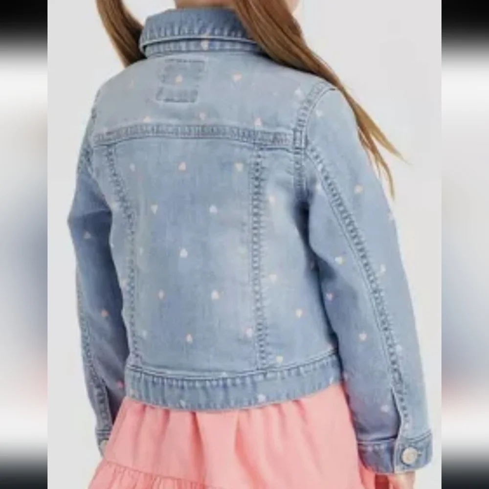 OshKosh Bgosh 76% closure