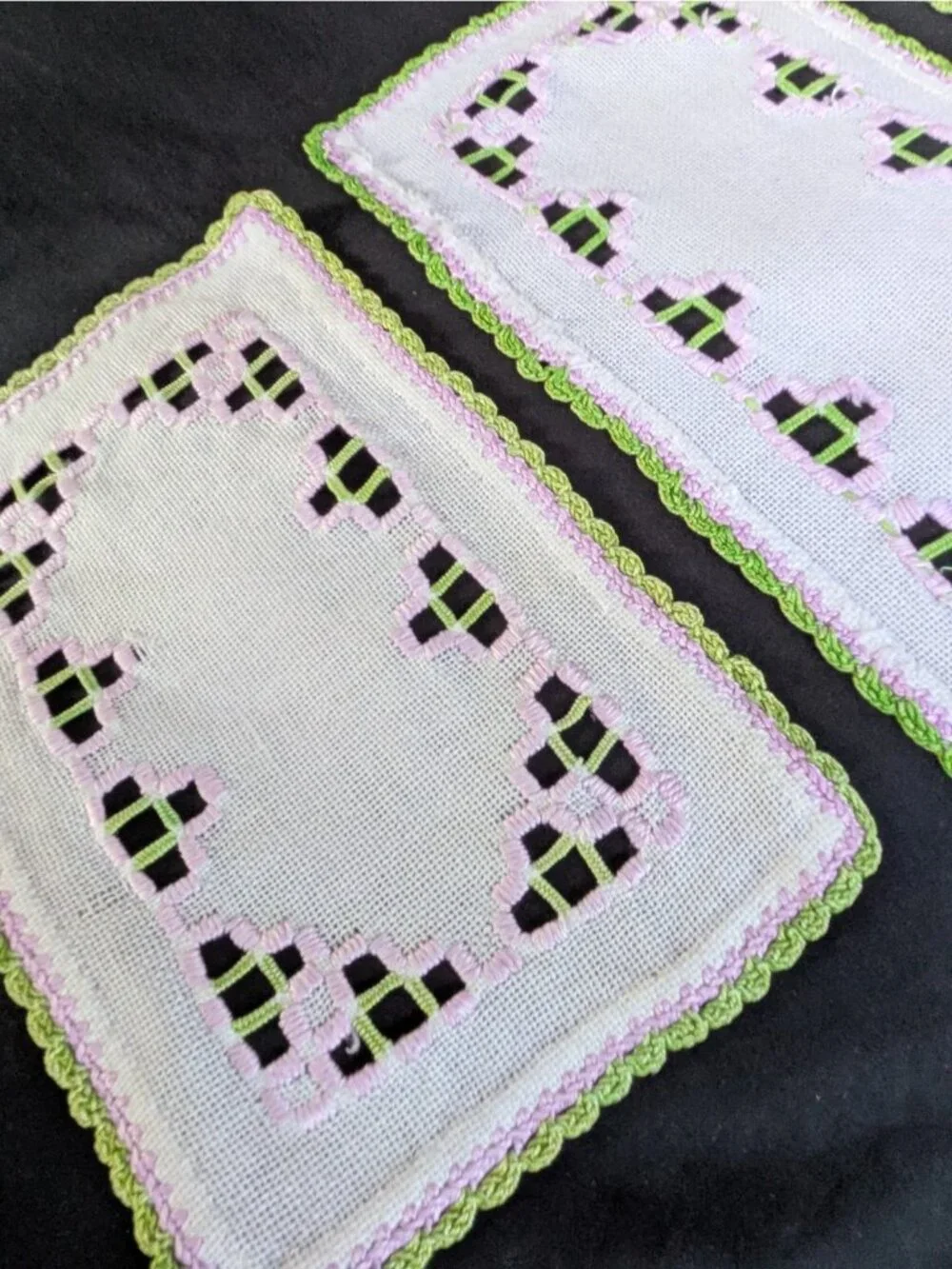 Vtg Doily Dresser Scarf Set of 3 Crochet Edge Embroidered Cut Outs White Linen