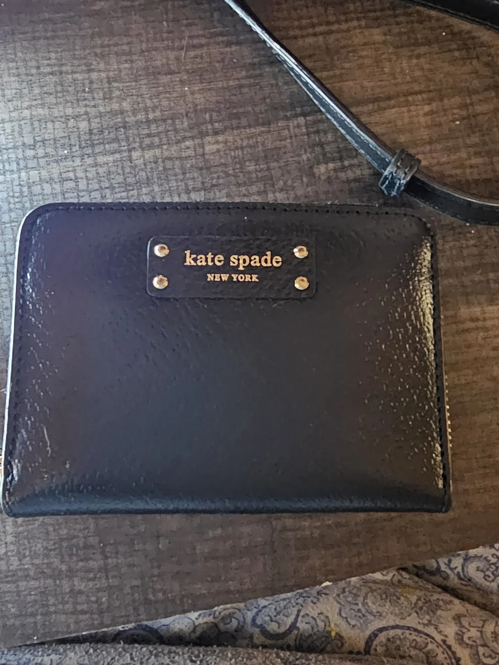 kate spade versatile durability detachable