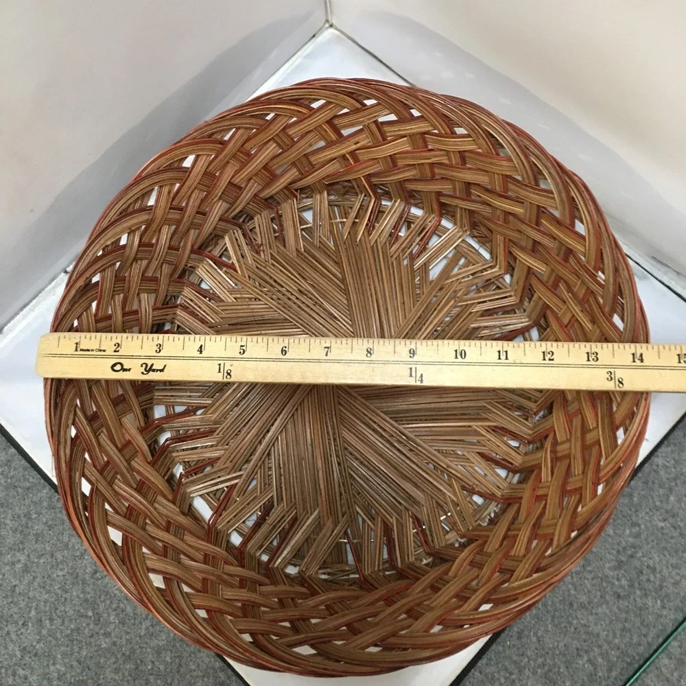 Unbranded handcrafted round
