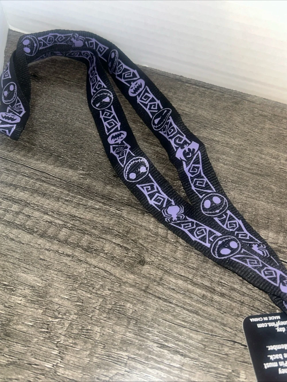 Bioworld skellington has items