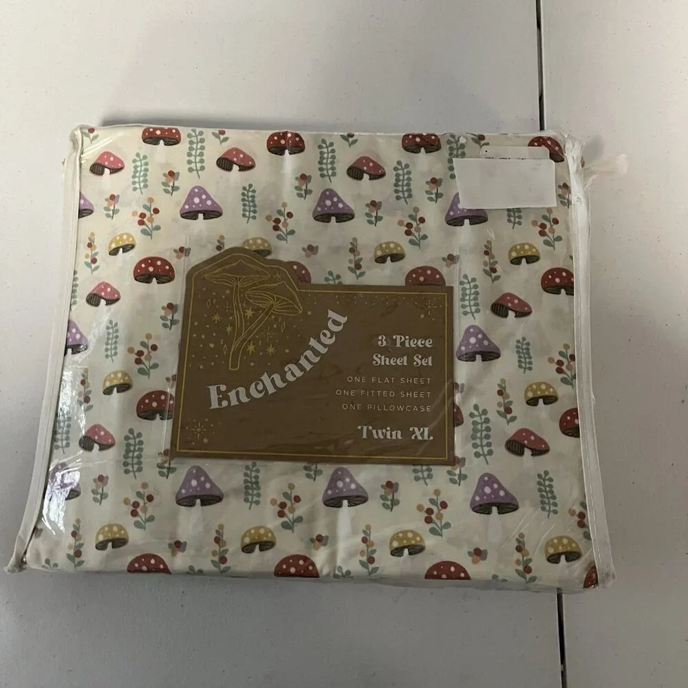 Enchanted sheet set