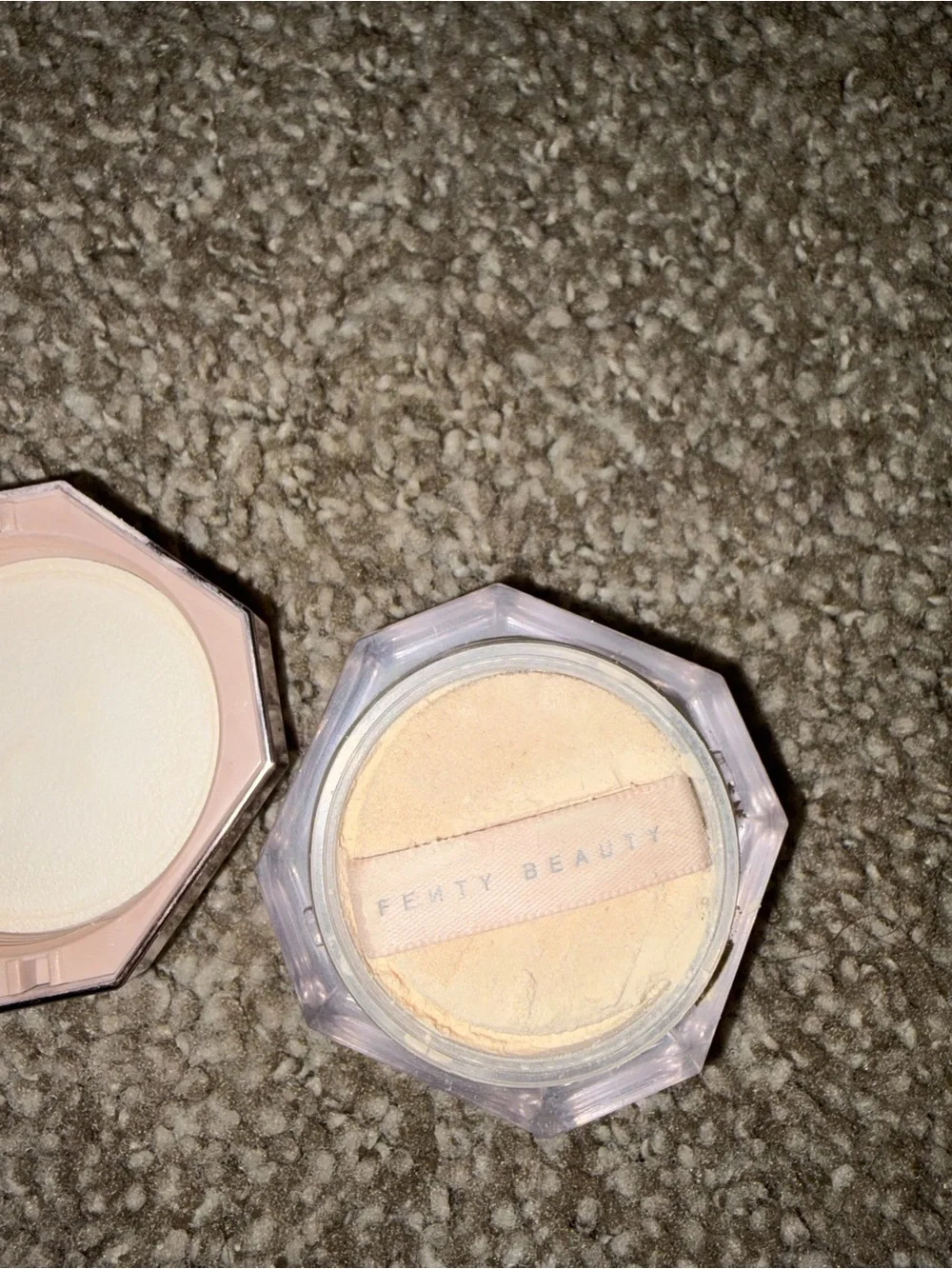 Fenty Beauty lightweight setting