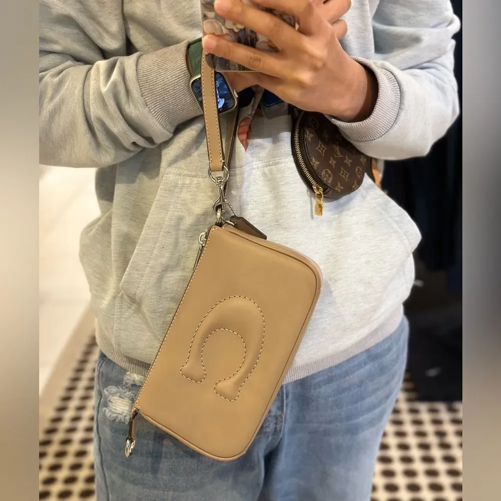 Coach nwt leather