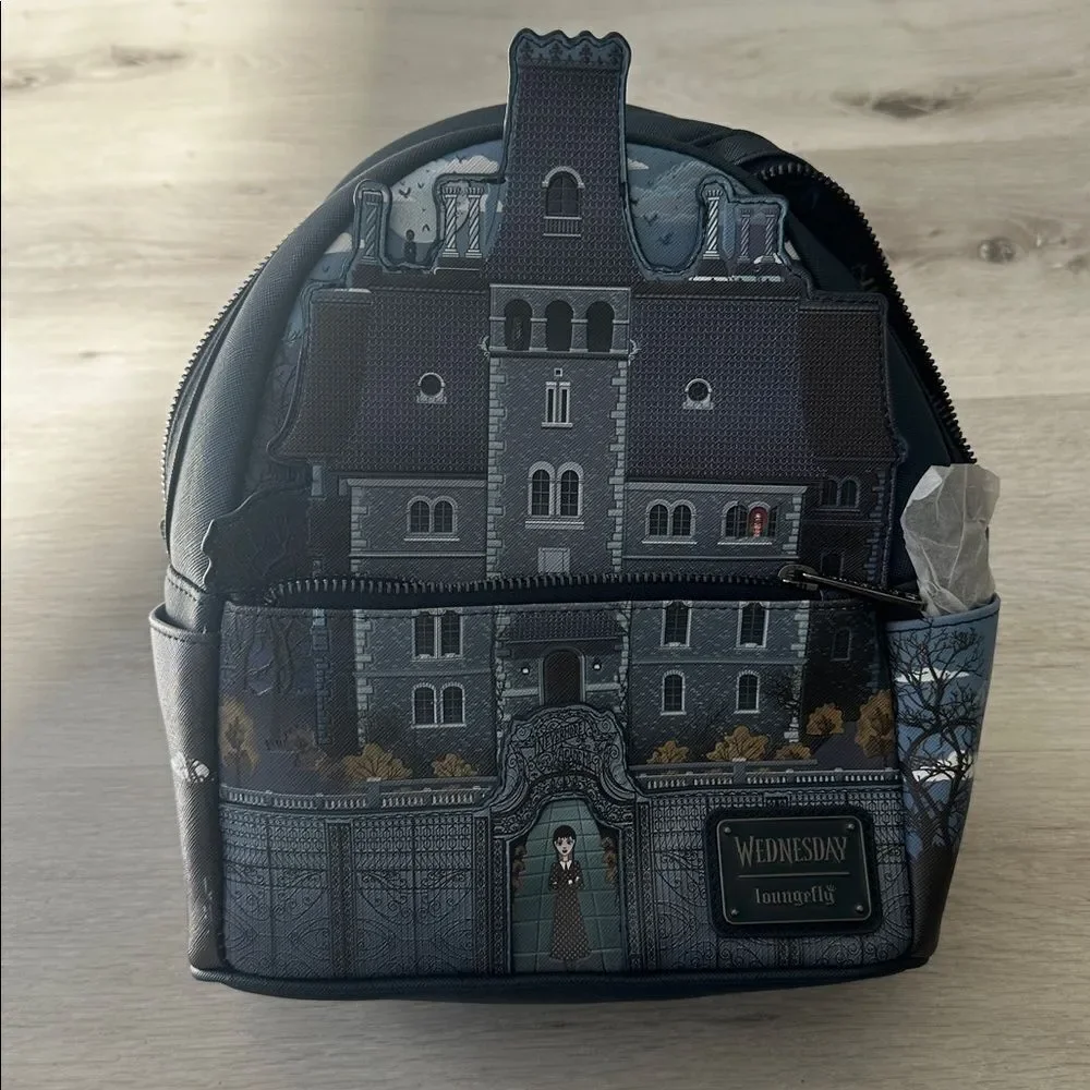 Loungefly pockets dimensions officially