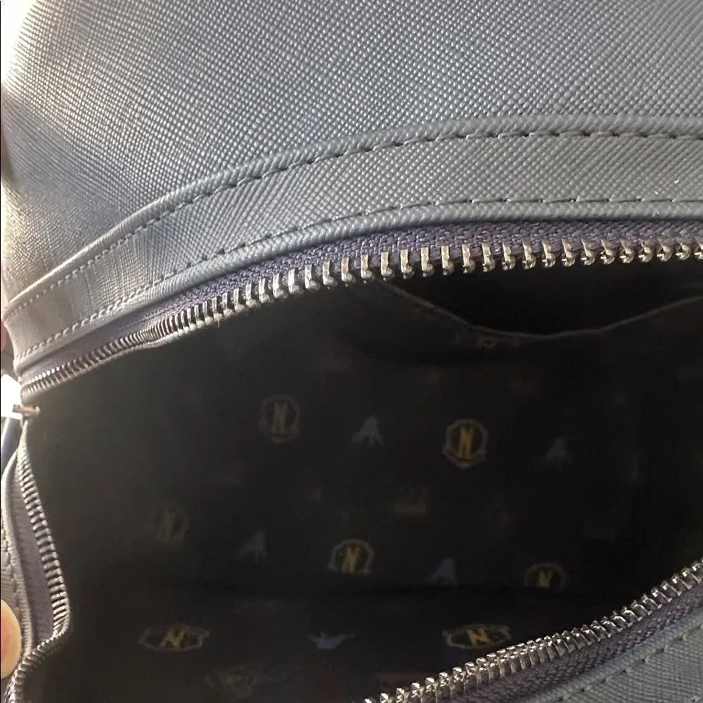 Loungefly keep side