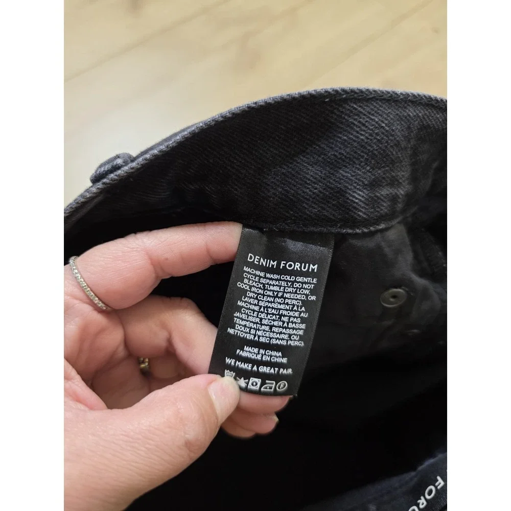 Aritzia Denim Forum Mini Skirt The 90's Ricci Skirt Women's Size 27 Black