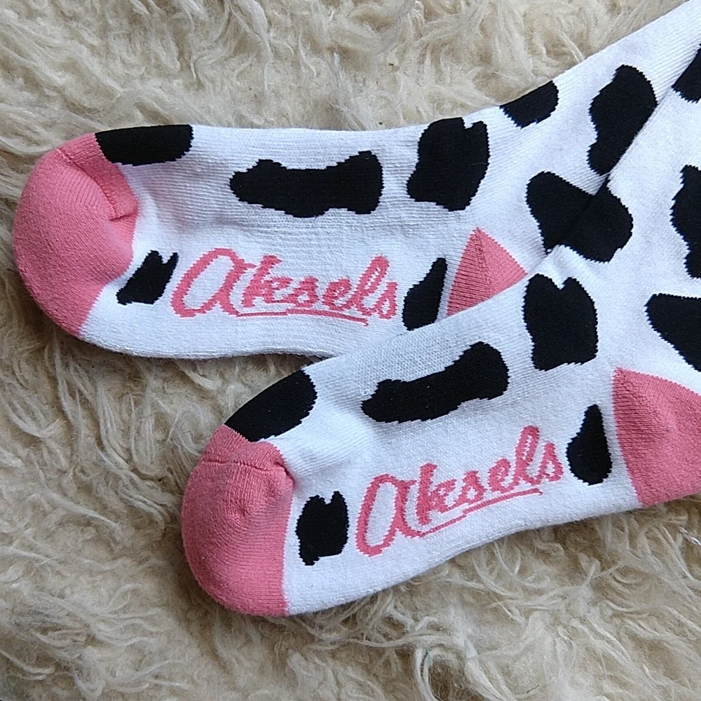 Aksels cow print