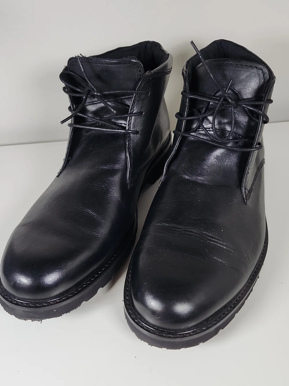 Bostonian Duralight Black Leather Chukka Boots - 11 1/2