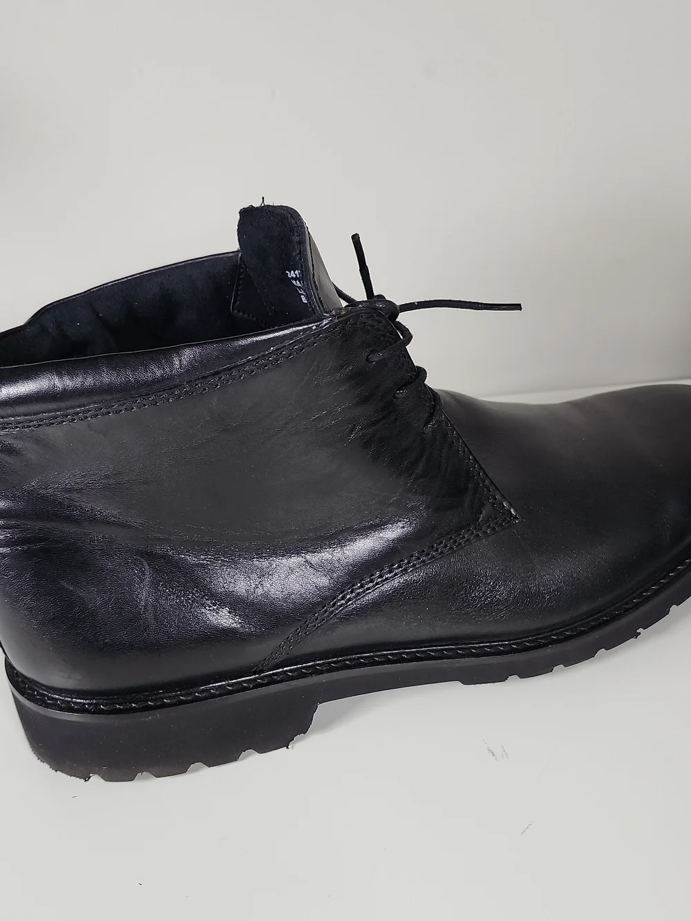 Bostonian sleek black