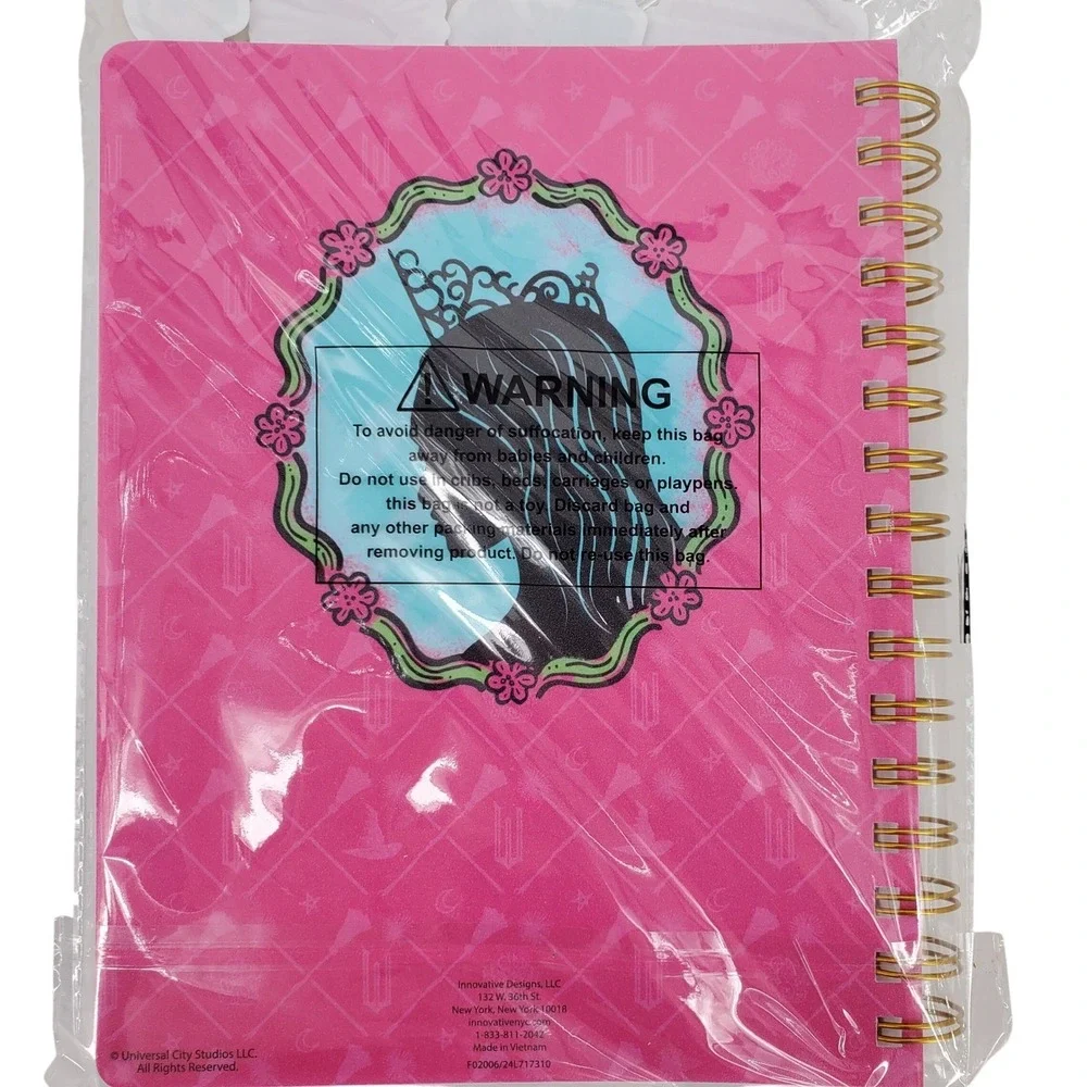 Wicked‎ Journal Spiral Bound Pink Glinda Bookmarks Sections 96 Pages 8