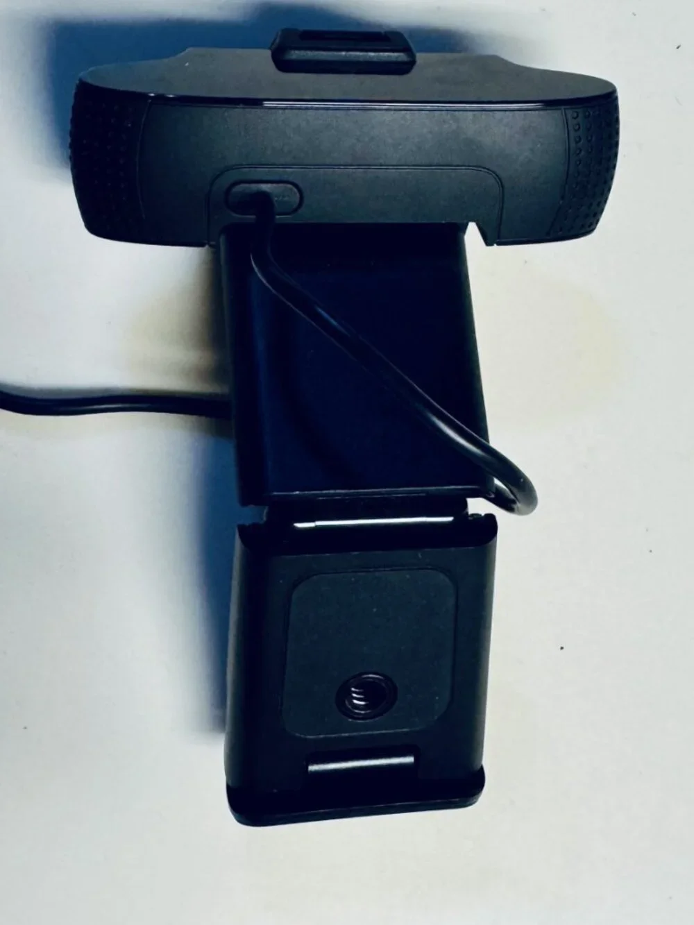 Logitech few minors