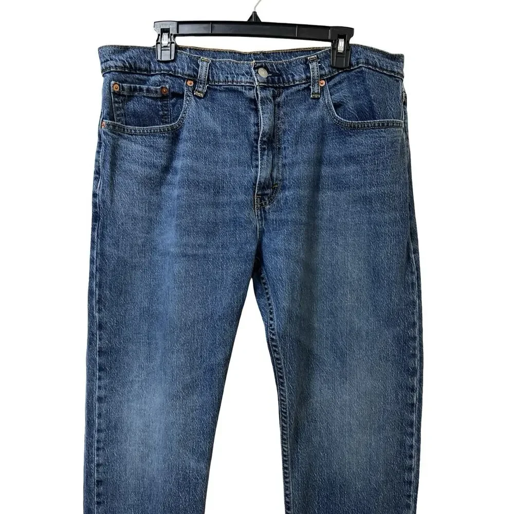 Levis approximate measurements