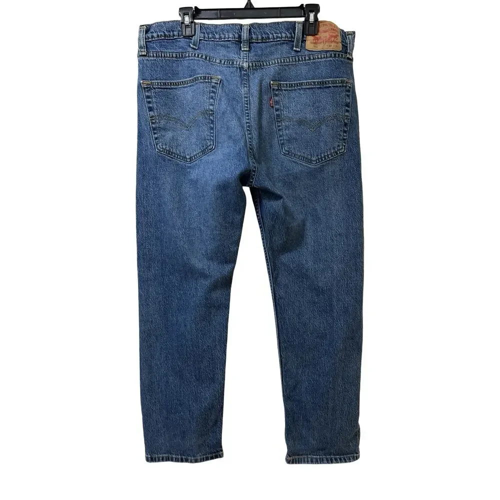 Levis approximate measurements