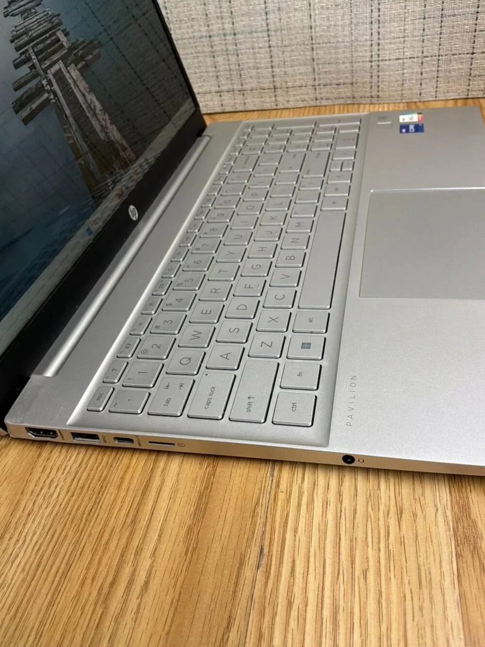 HP Pavilion 15t-eg0000 15.6