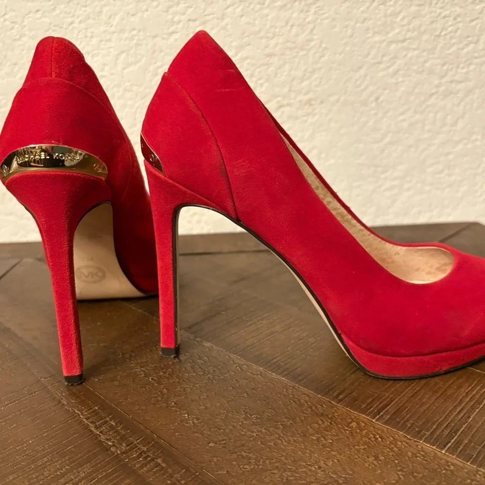 Michael Kors elegant any heels