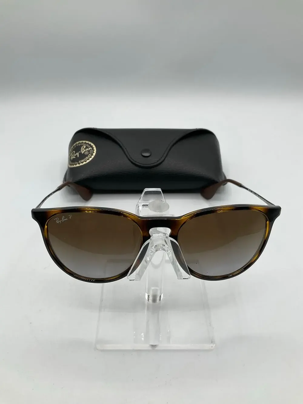 Pre-Owned Ray Ban Polarized RB 4171 Erika Sunglasses-Brown