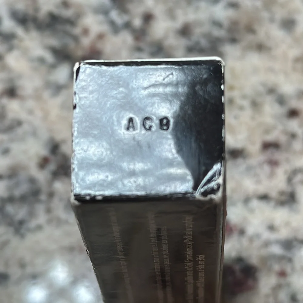 Bobbi Brown new box