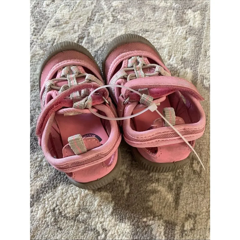 OshKosh Bgosh durable closed