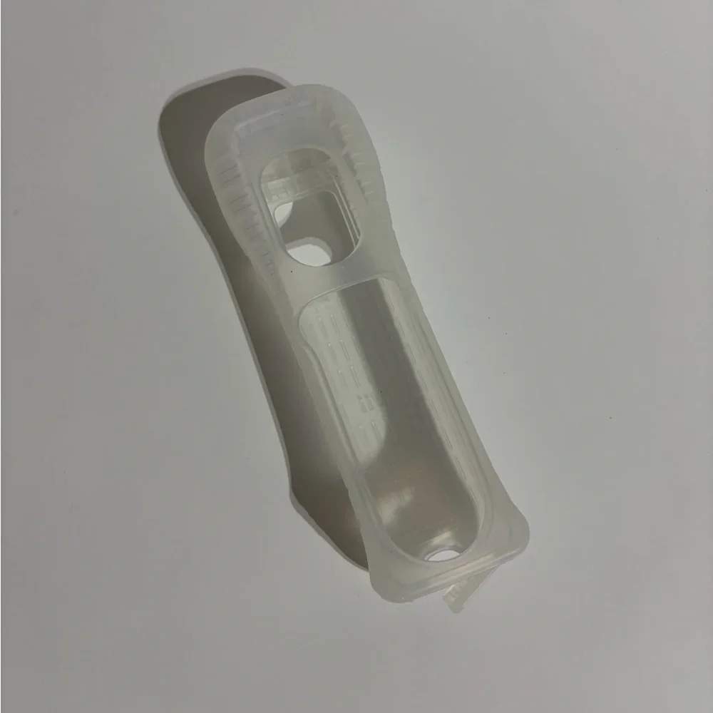 OEM Nintendo Wii Controller Wiimote Remote Sleeve Silicone Rubber Cover Clear
