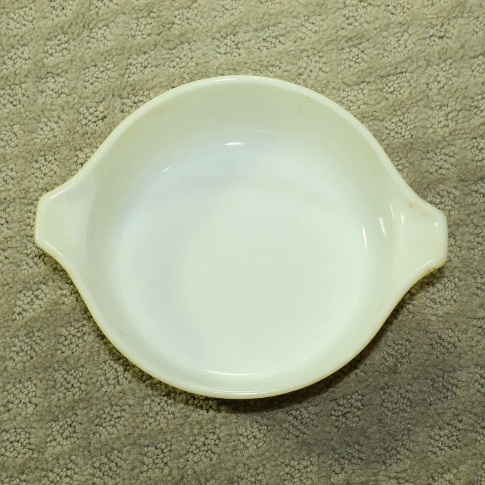 Pyrex this vintage