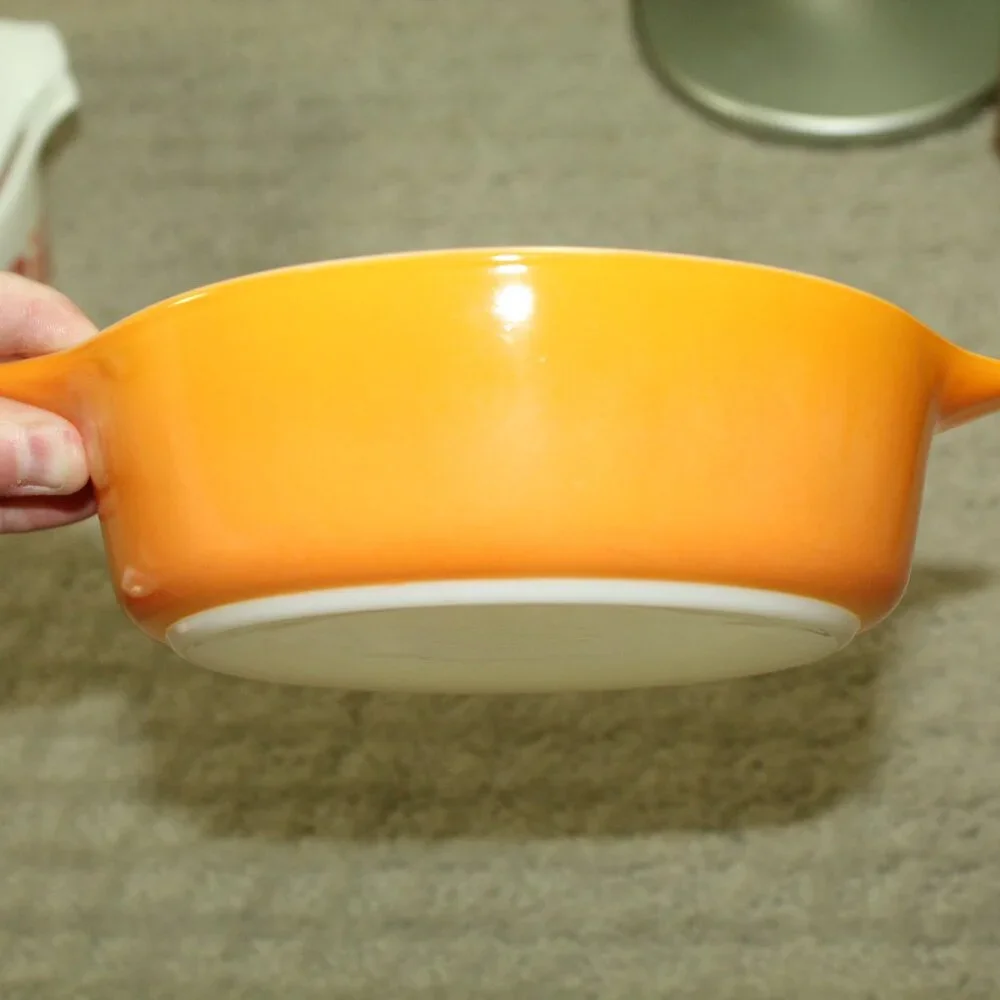 Pyrex scratches nesting