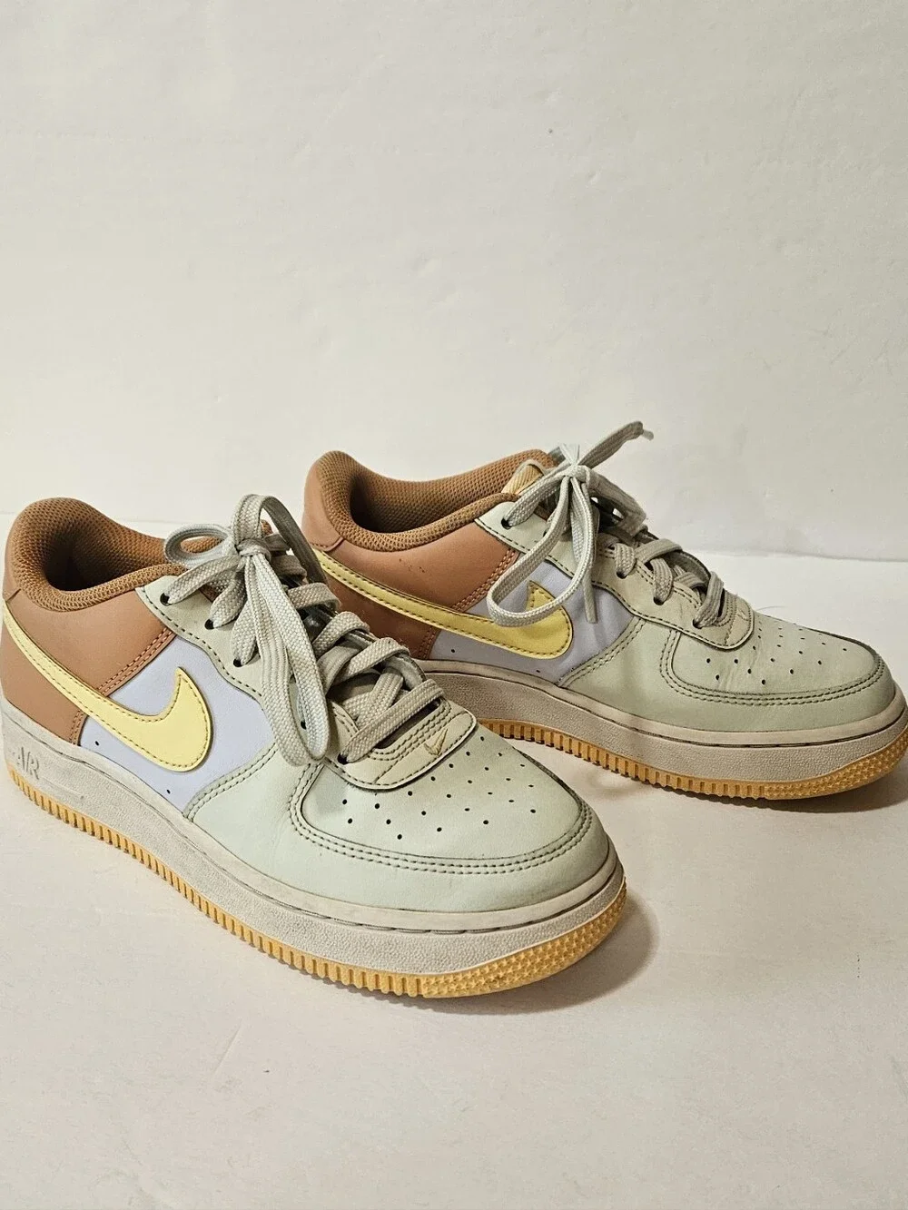 Nike pre owned