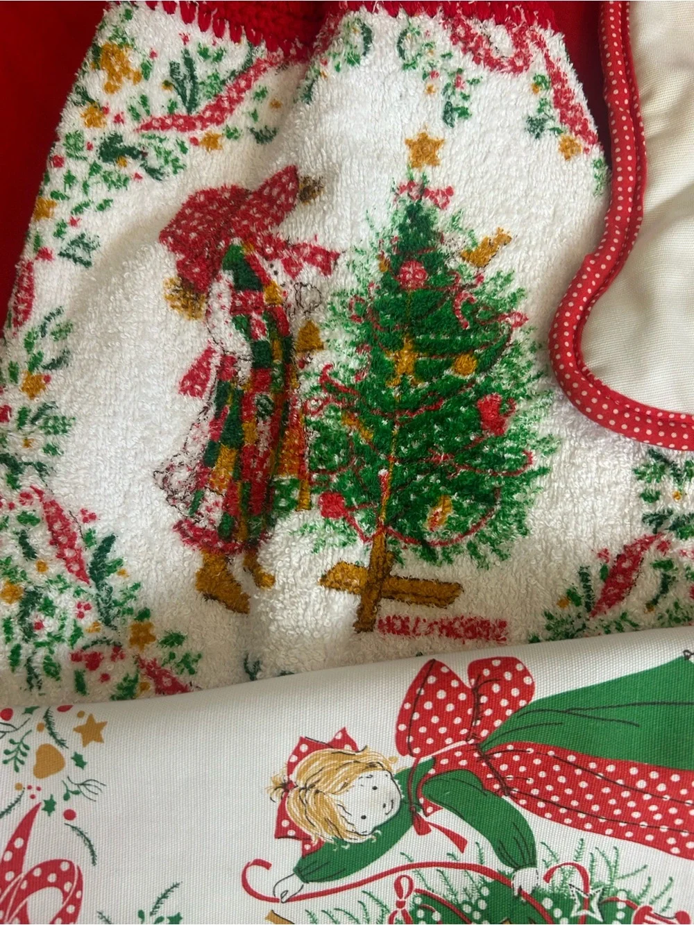 Holiday Holly hobbie Red Christmas Kitchen Towel Potholders and Apron