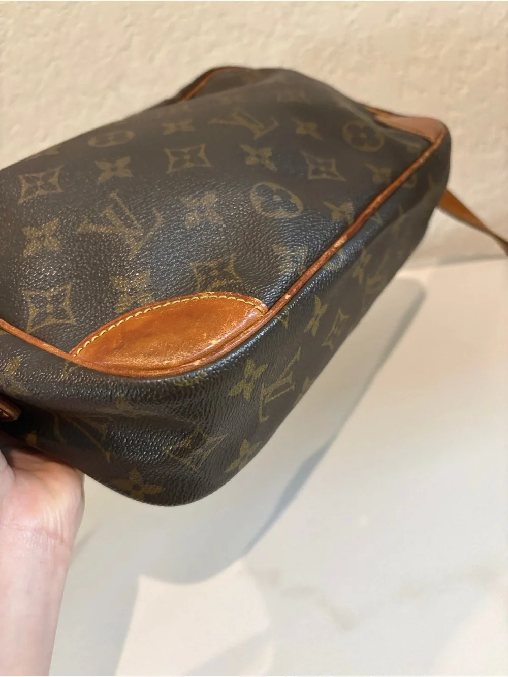 Louis Vuitton authentic louis