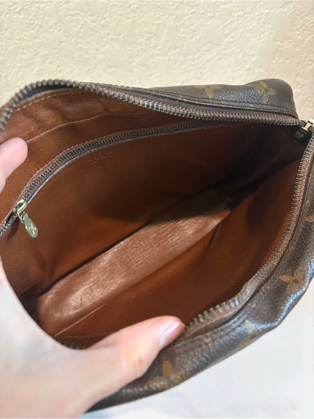 Louis Vuitton authentic louis
