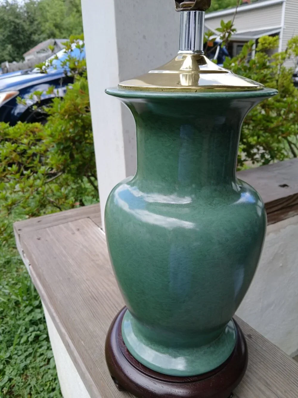 Vtg green ceramic oriental style table lamp