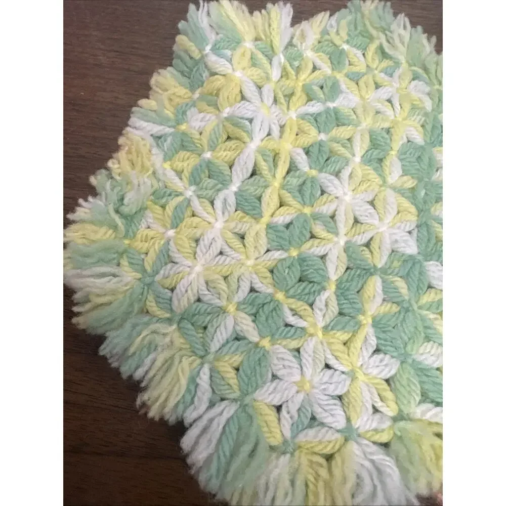VTG 70’s Crocheted Reversible Hot Pad Trivet Green Color