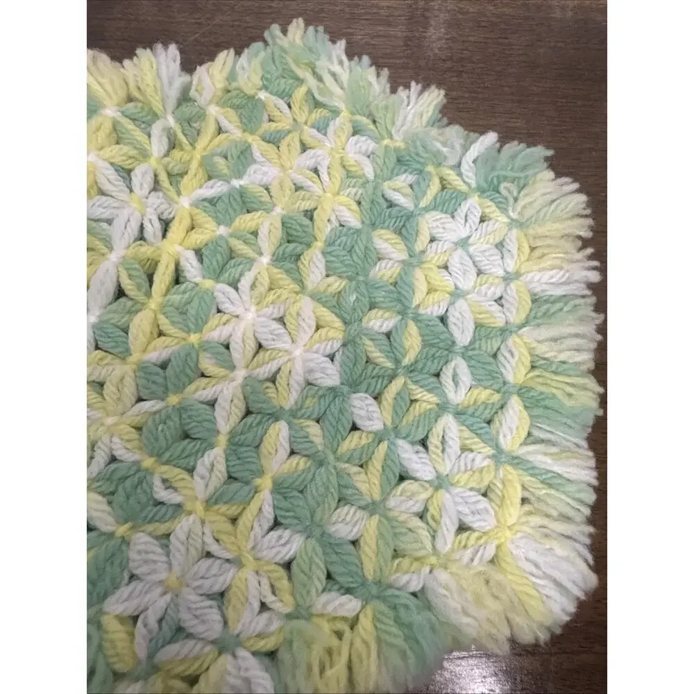 VTG 70’s Crocheted Reversible Hot Pad Trivet Green Color